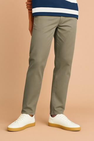 Slim Stretch Chinos