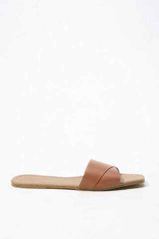Cross-over Sandal