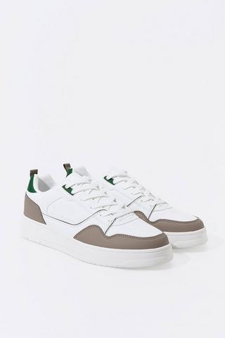 Sneaker