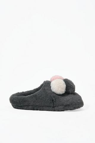 Pom Pom Slipper