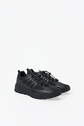 Trainer