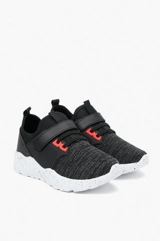 Trainer