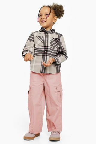 Wide-Leg Cargo Pants