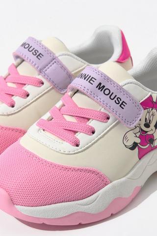 Minnie Mouse Trainer
