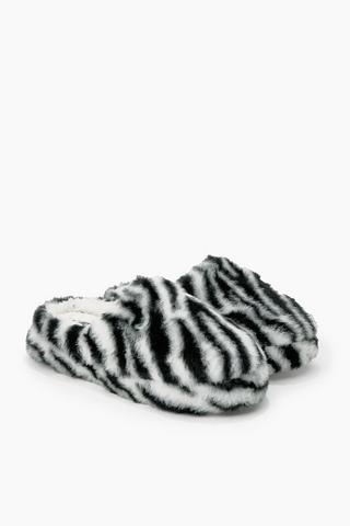 Animal Print Fluffy Slipper
