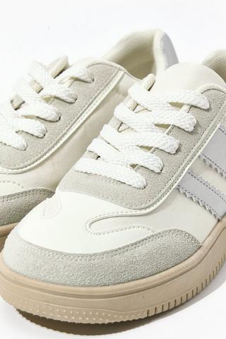 Lace-up Sneaker