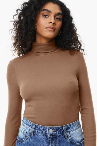 Ribbed Long Sleeve Turtle Neck Top