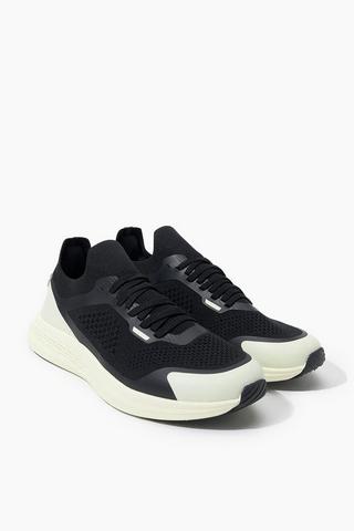 Trainer