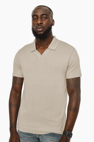 Johnny Collar Golfer