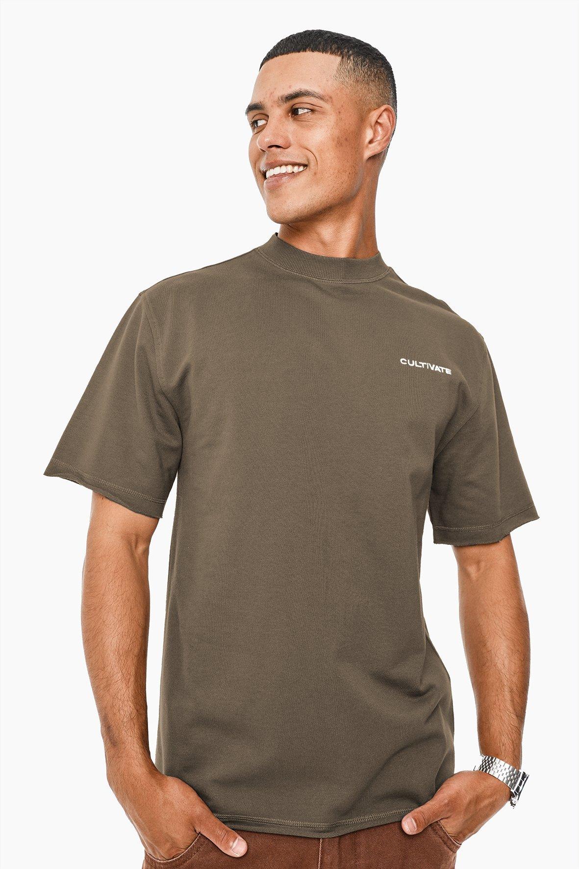 Short Sleeve Essential Relaxed T-shirt