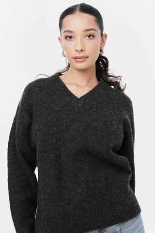 V-Neck Knit