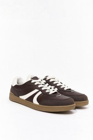 Sneaker
