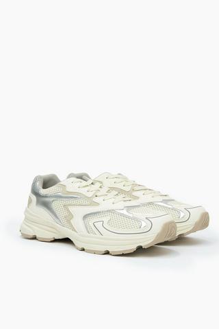 Trainer