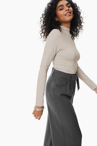 Fitted Turtle Neck Top
