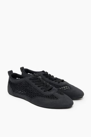 Mesh Sneaker
