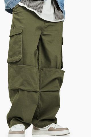 Baggy Cargo Pants