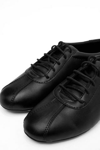 Lace-Up Shoe