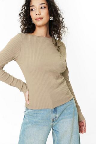 Fitted Boat Neck Top