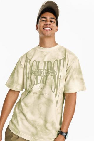 Statement T-Shirt