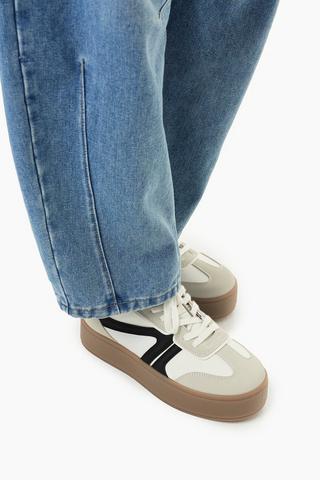 Platform Sneaker