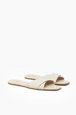 Cross-over Sandal