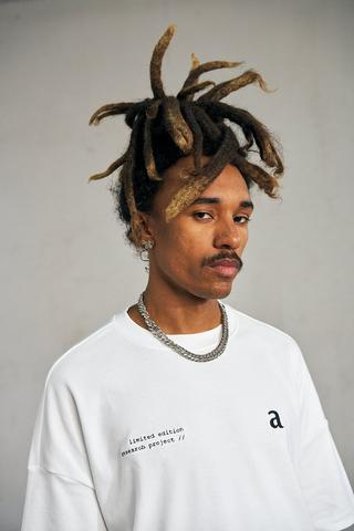 Artclub and Friends T-Shirt