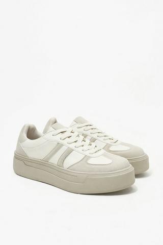 Platform Sneaker