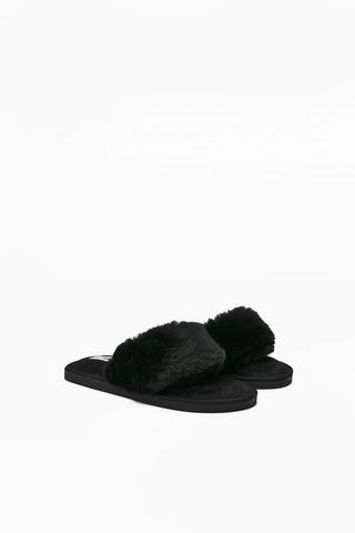 Thong Fluffy Slipper