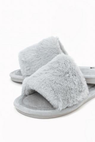 Fluffy Slipper
