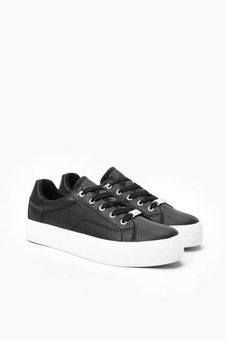 Sneaker