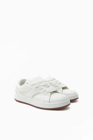 Sneaker