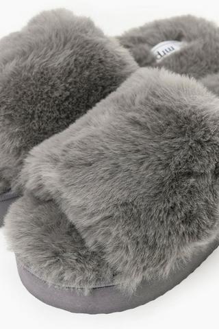 Fluffy Slipper