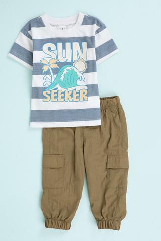 Printed T-Shirt And Cargo Joggers Set