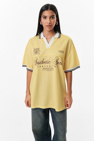 Oversized Football Golfer