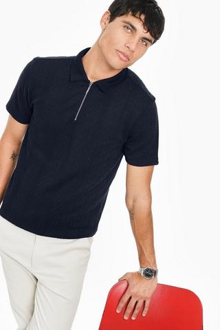 Textured Golfer