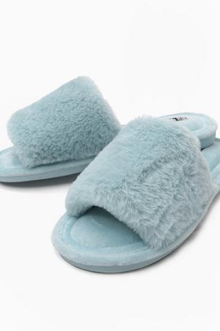 Fluffy Slipper