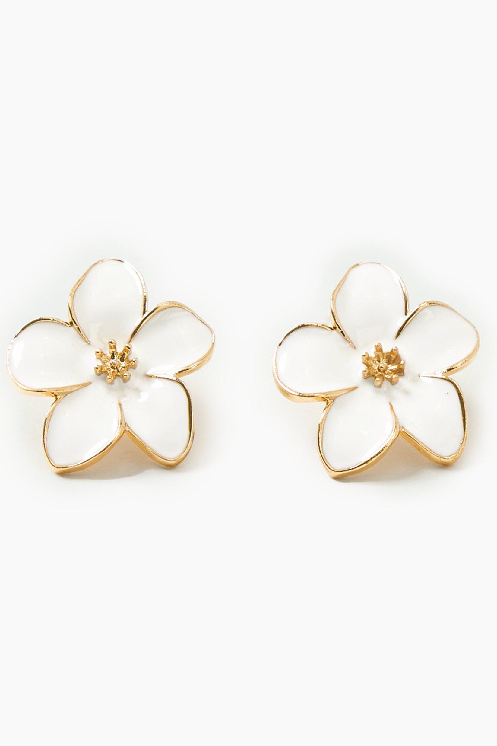 m⭐︎Floral Motif Short Earring - white Flower Stud Earrings