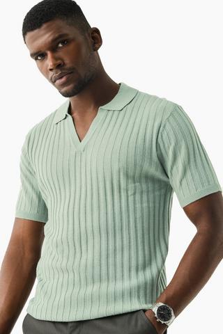 Johnny Collar Golfer