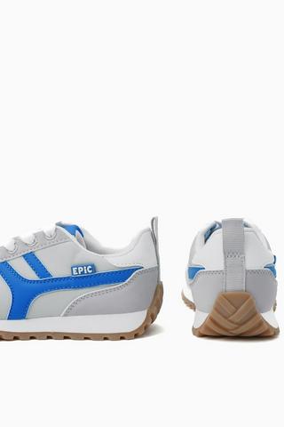 Retro Lace- Up Trainers