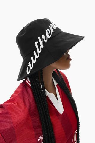 Bucket Hat