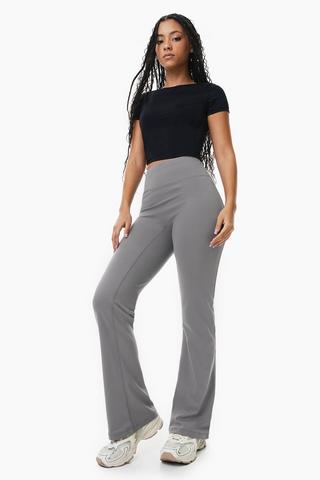 Active Flare Leggings