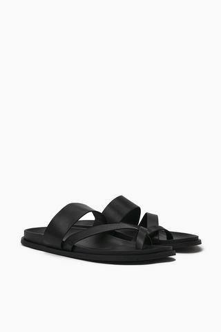Sandal