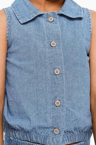 Sleeveless Shirt