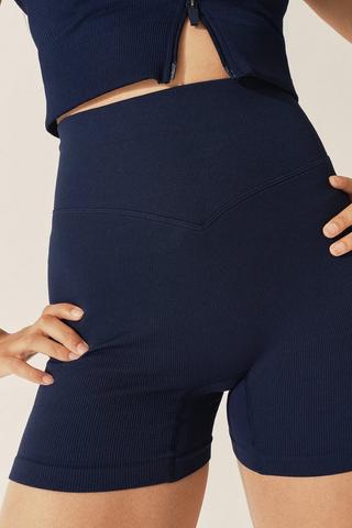 Active Seamless Cheeky Shorts