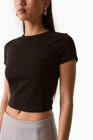 Ribbed Fitted Top