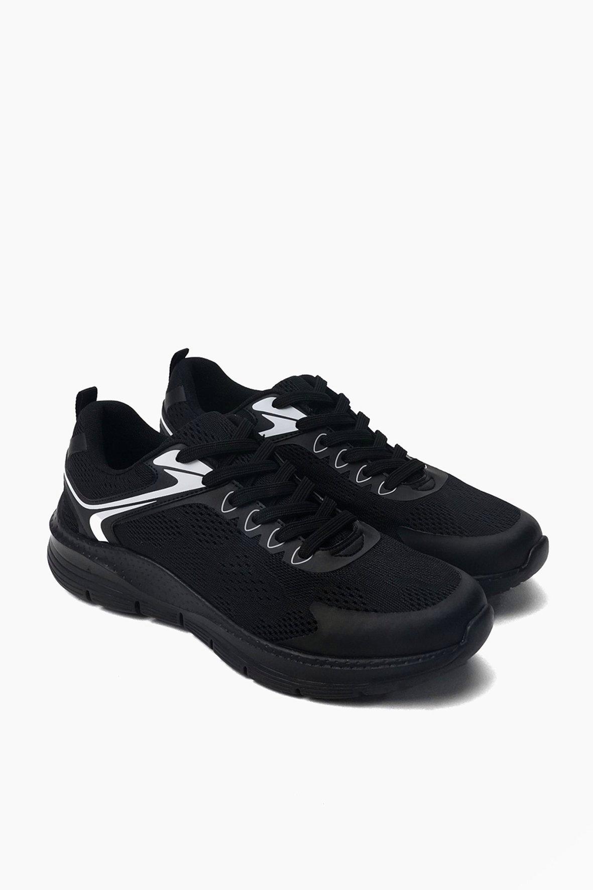 Trainer