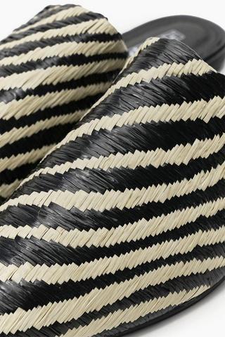 Zebra Slip-on Pointy Pump