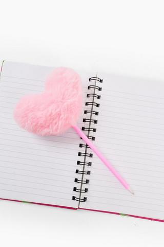 Fluffy Heart Pen