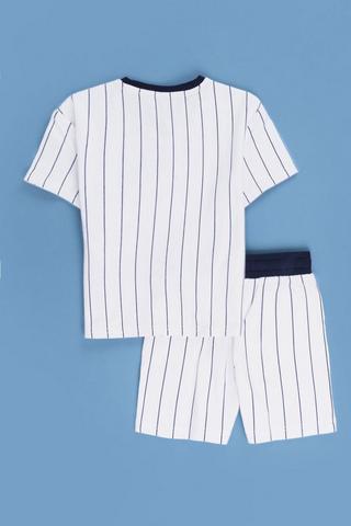 Sports T-Shirt And Shorts Set