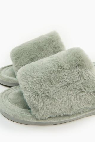 Fluffy Slipper